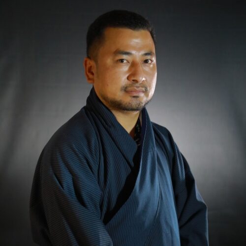 staffImage-1753077089256